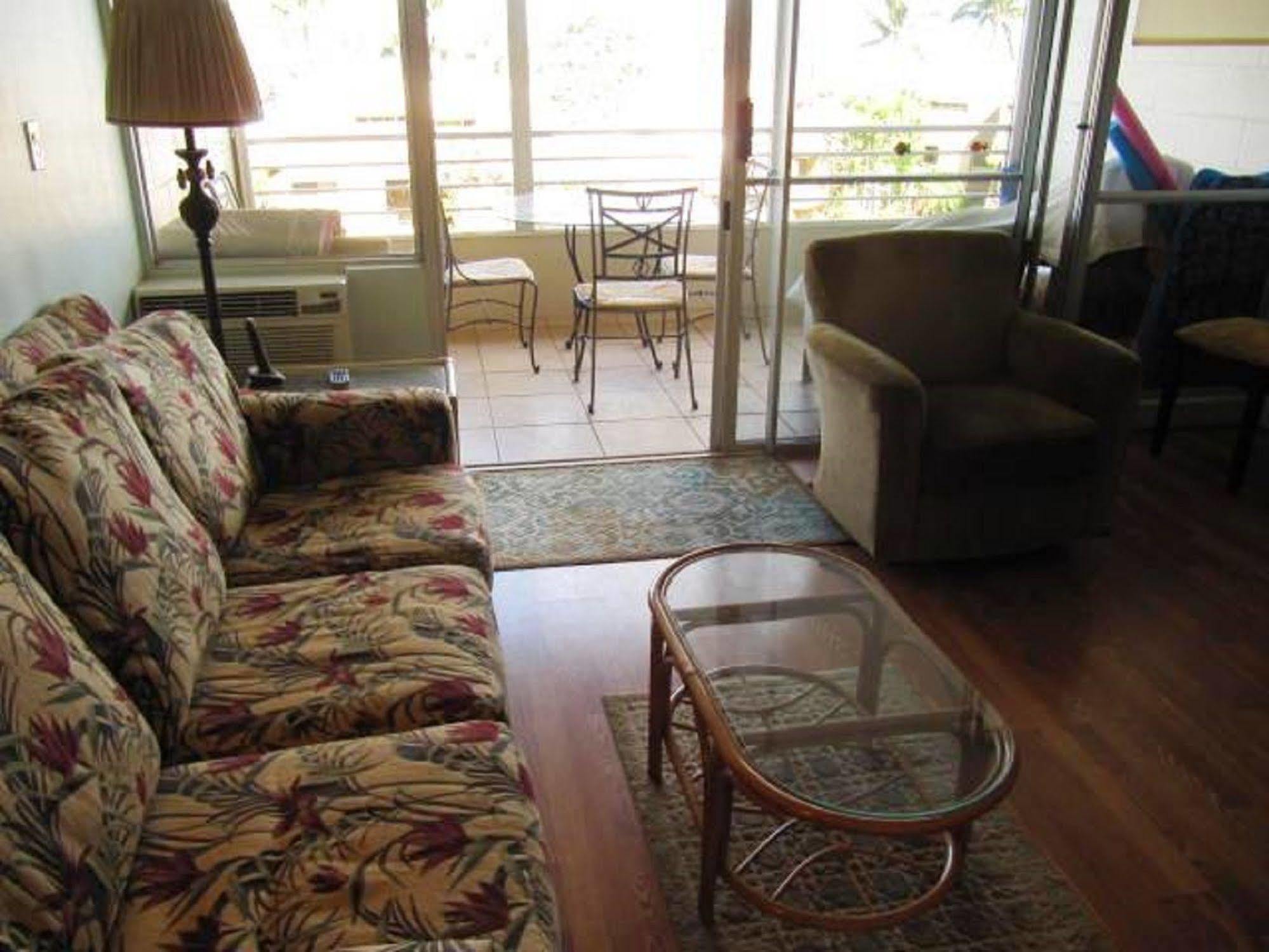 Kamaole Beach Royale Kihei Exterior photo
