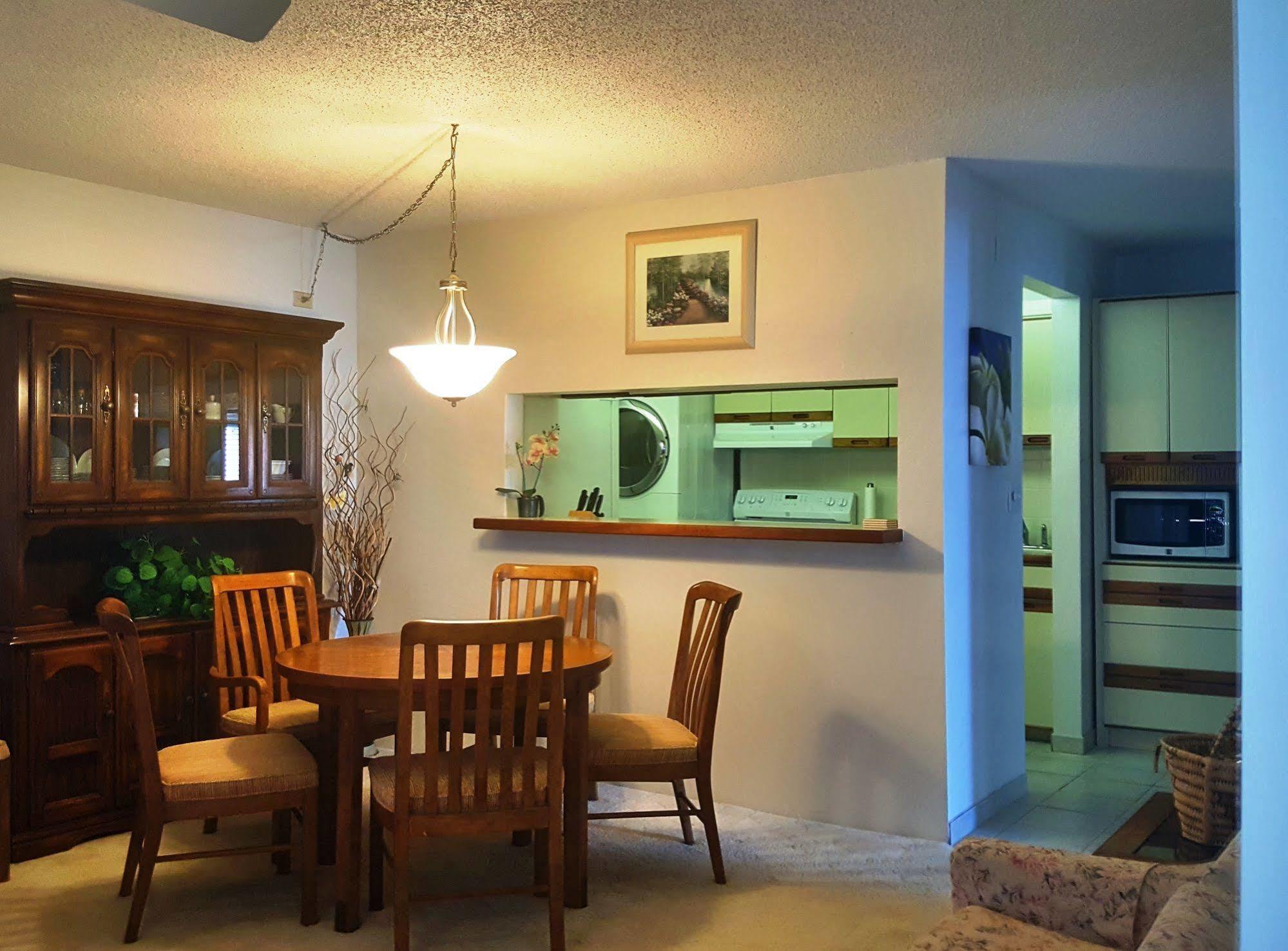 Kamaole Beach Royale Kihei Exterior photo