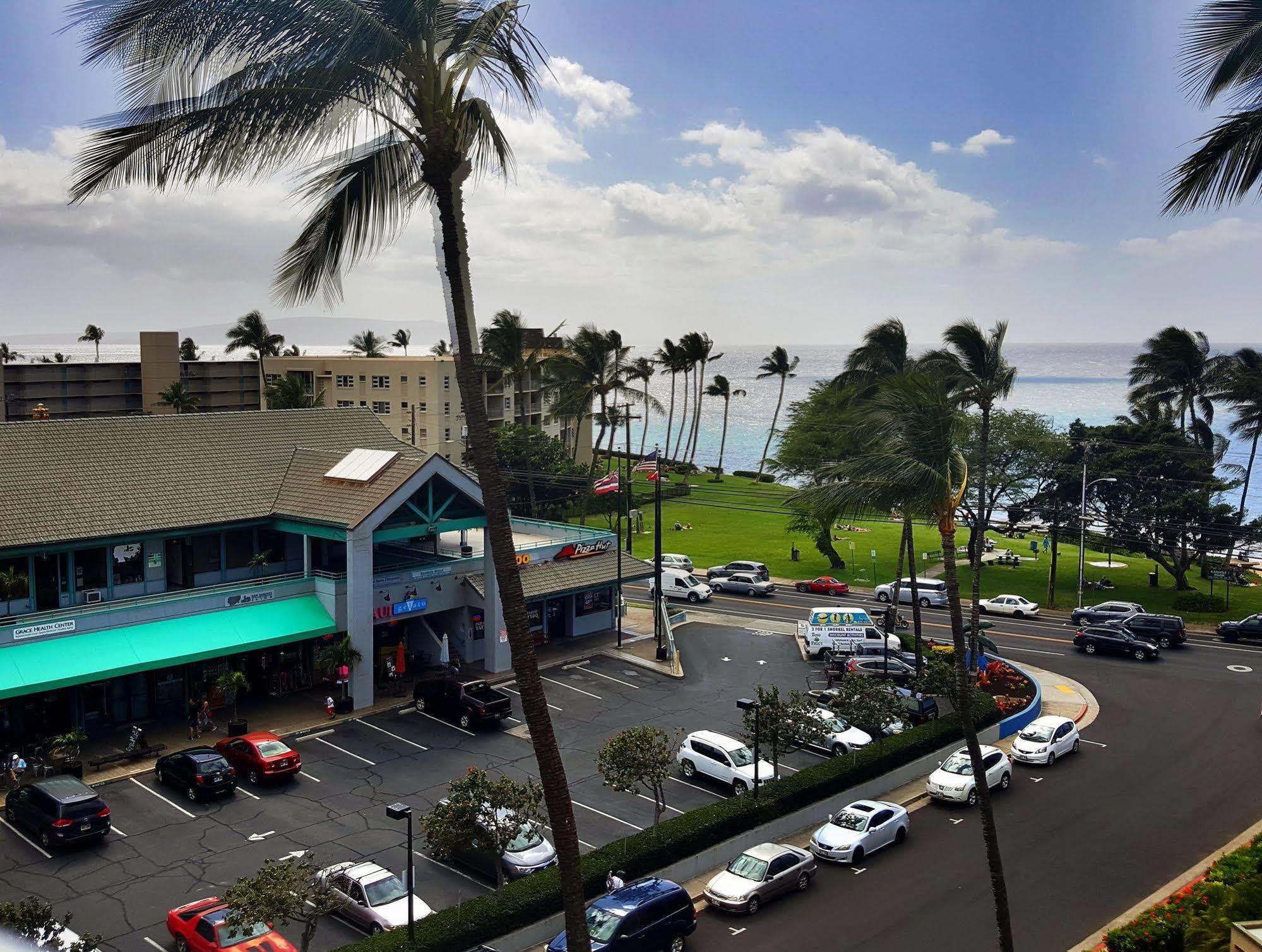 Kamaole Beach Royale Kihei Exterior photo